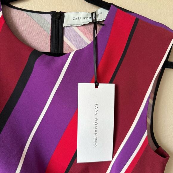 Zara Women Striped Asymmetrical Sleeveless Blouse Size Small NWT - Picture 3 of 3